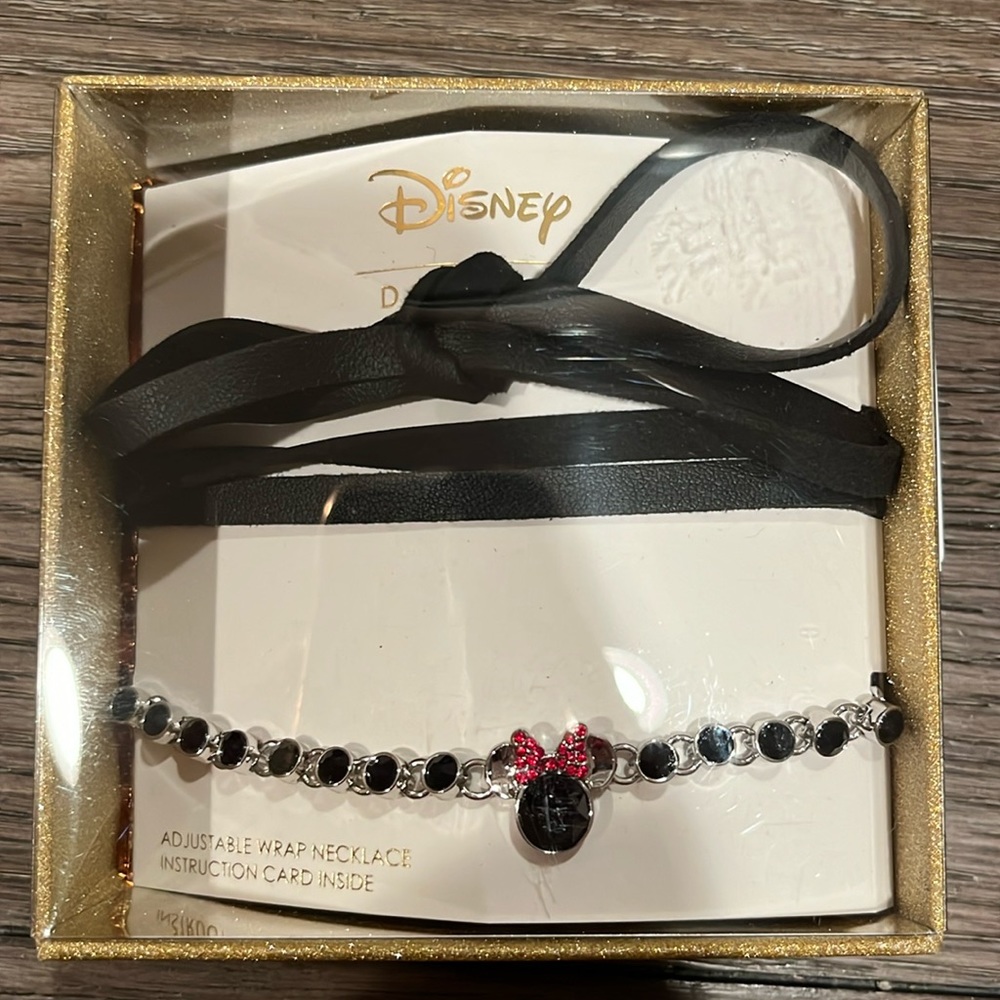 Disney x Danielle Nicole adjustable necklace brand new